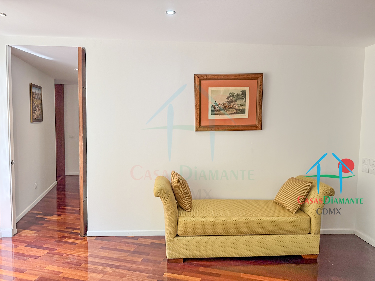 Polanco Tres Picos Rojo - Sala 9 Polanco Tres Picos Rojo - Sala 9